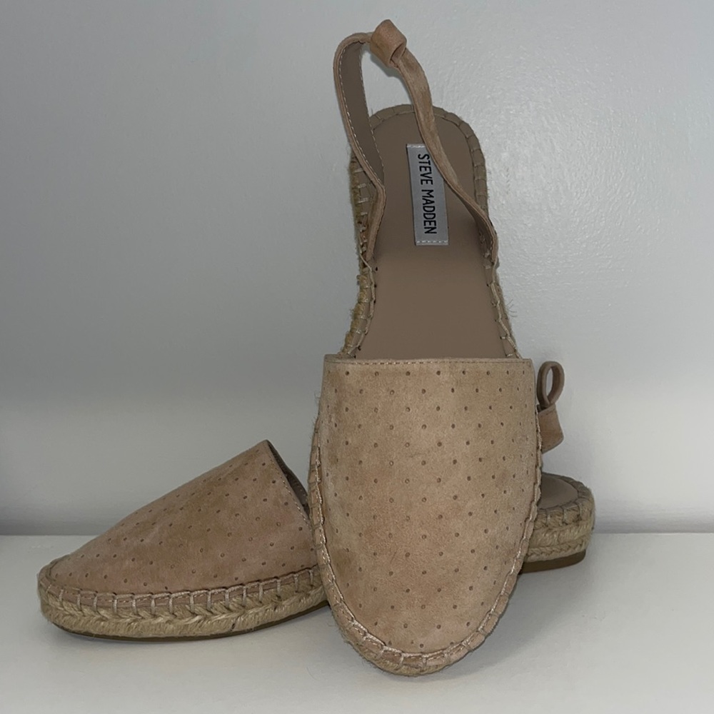 Practically new Steve Madden sandals